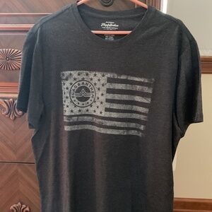 FLAG & ANTHEM FLAG TEE XL NWT